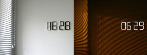 black-and-white-clock-1.jpg