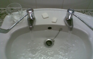 sink-running-water.jpg